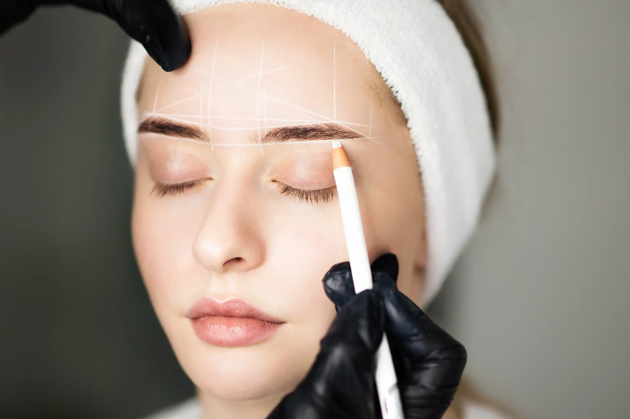 natural-eyebrow-transplant